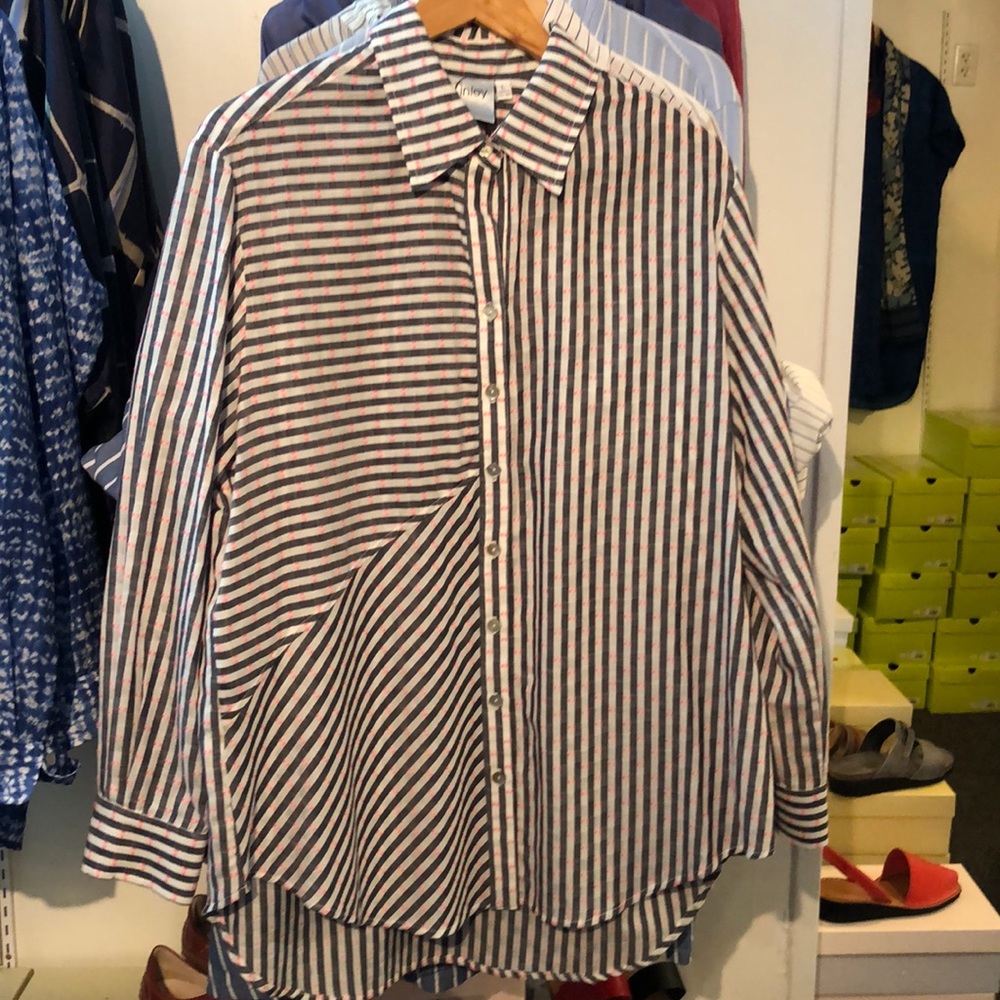 NWT Fnley Asymmetric Button Down Shirt